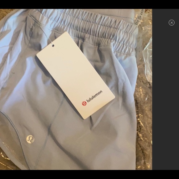 NWT Lululemon Hotty Hot LR Shorts 2.5 “ - Picture 4 of 4